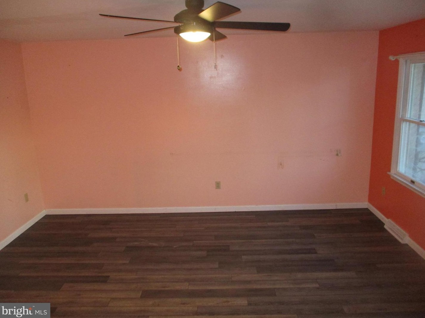 46 N Canal St, Dauberville, PA 19533