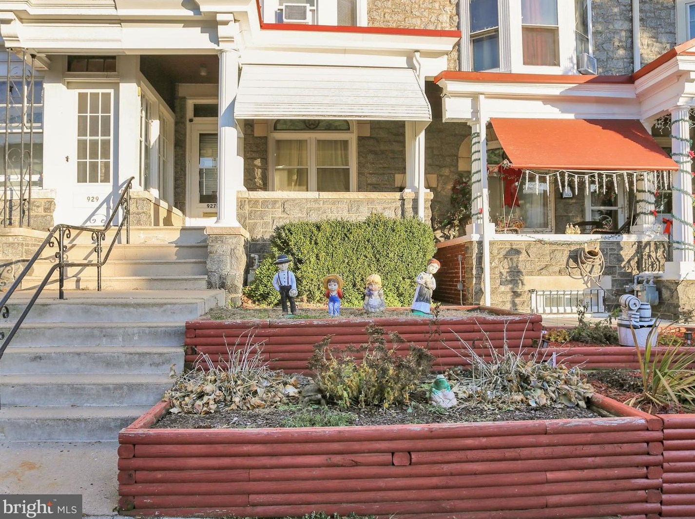 927 Mcknight St, Reading, PA 19601-2021