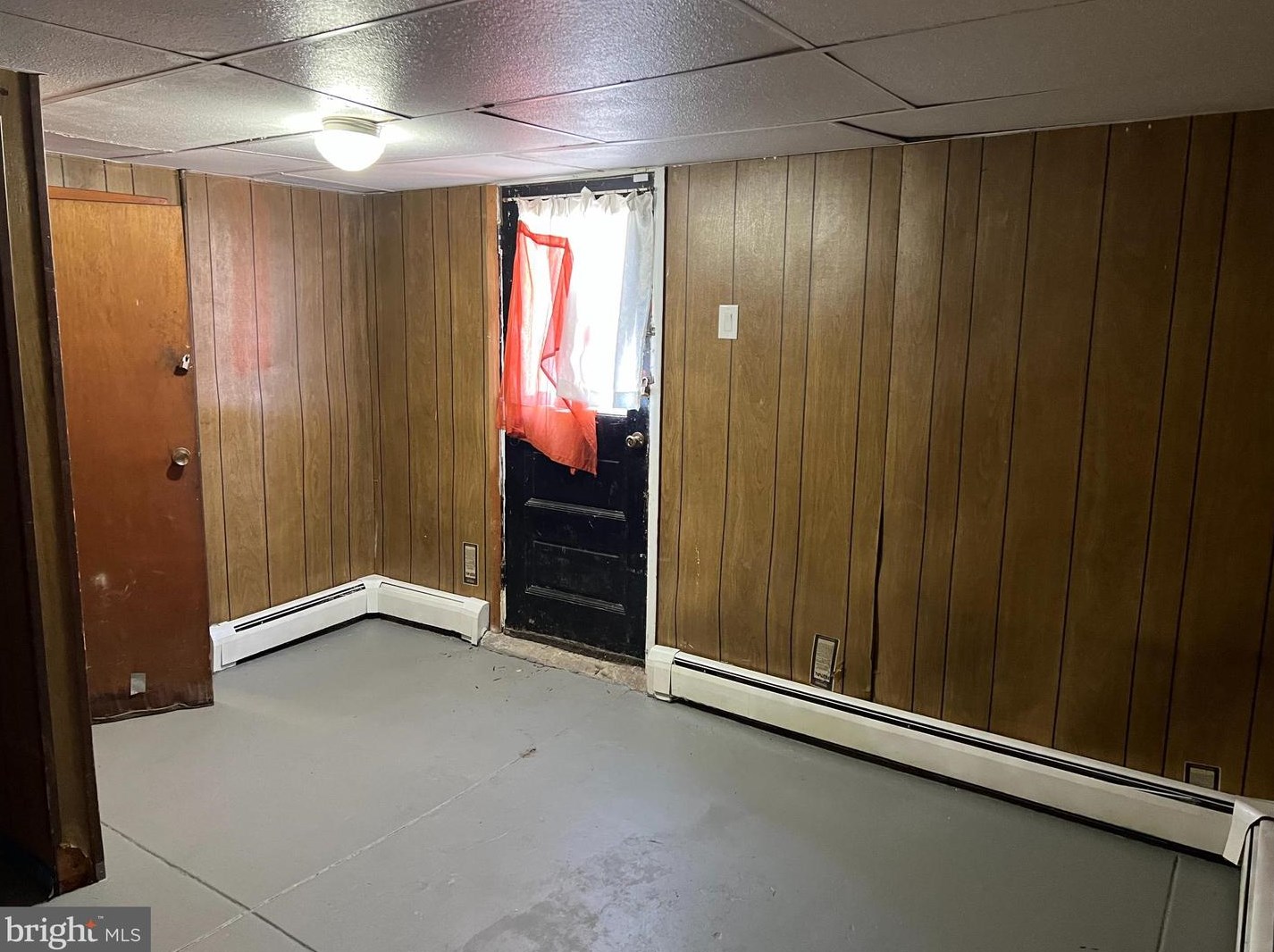 331 Douglass St, Reading PA  19601-2037 exterior