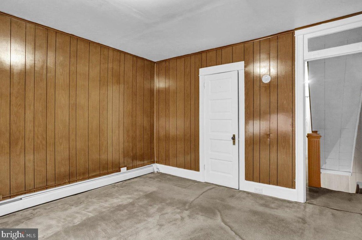 331 Douglass St, Reading PA  19601-2037 exterior