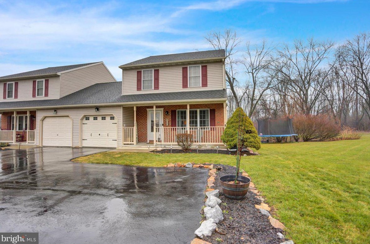 285 Spirit Ct, Blandon, PA 19510