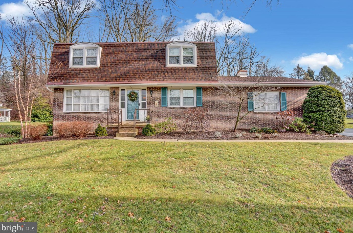 43 Hearthstone Dr, Reading, PA 19606-3047