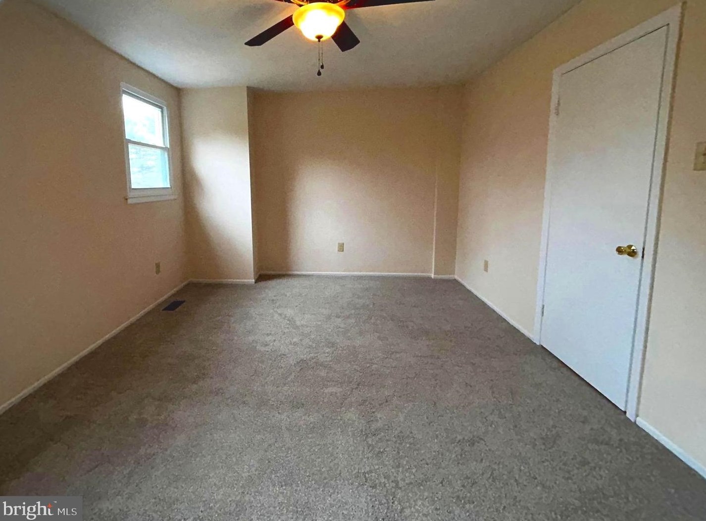 1029 Deer Run, Reading PA  19606-1126 exterior