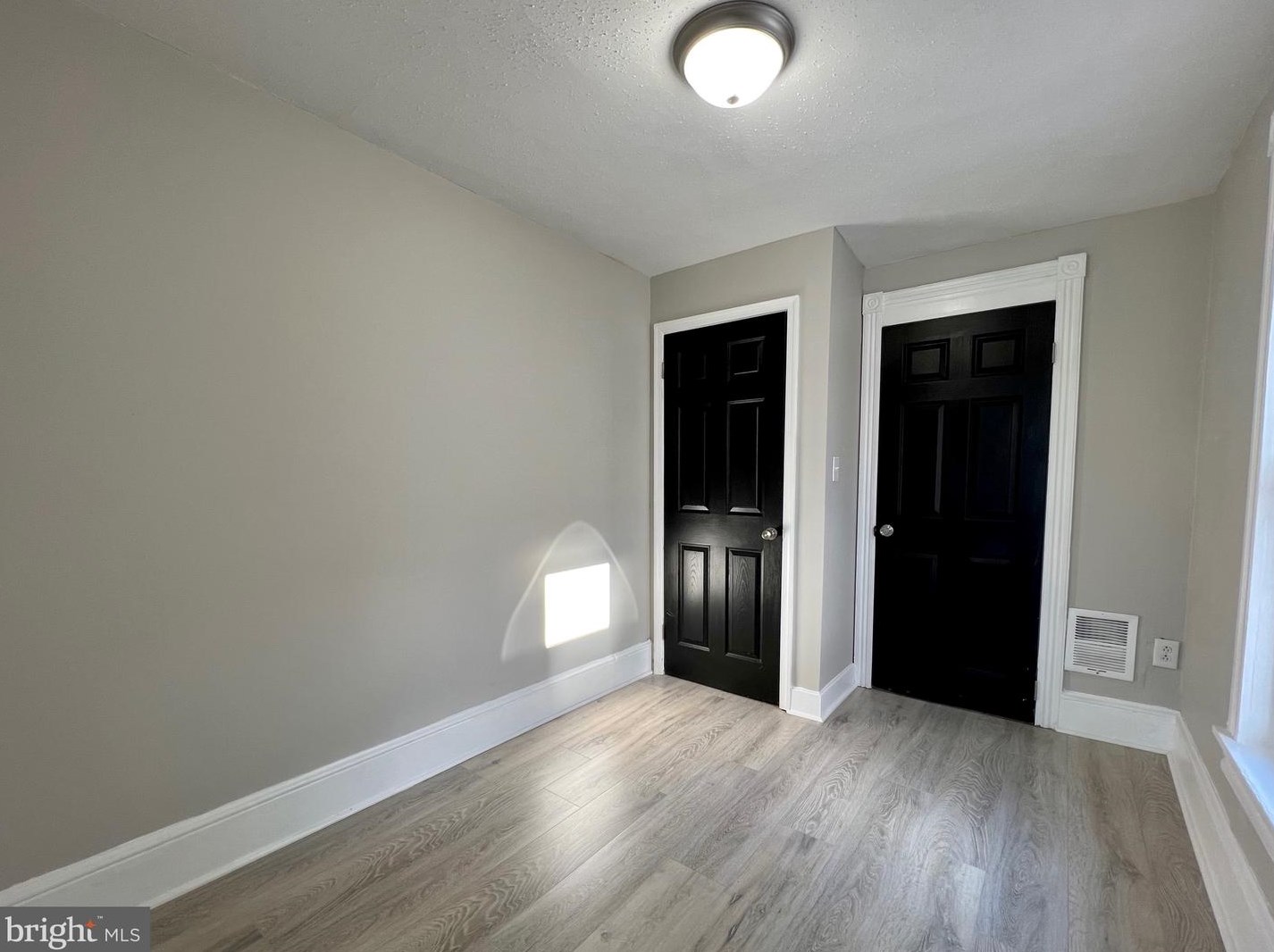 842 Mulberry St, Reading PA  19604-2413 exterior