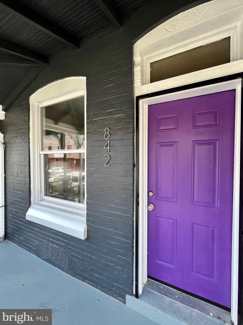 842 Mulberry St, Reading PA  19604-2413 exterior