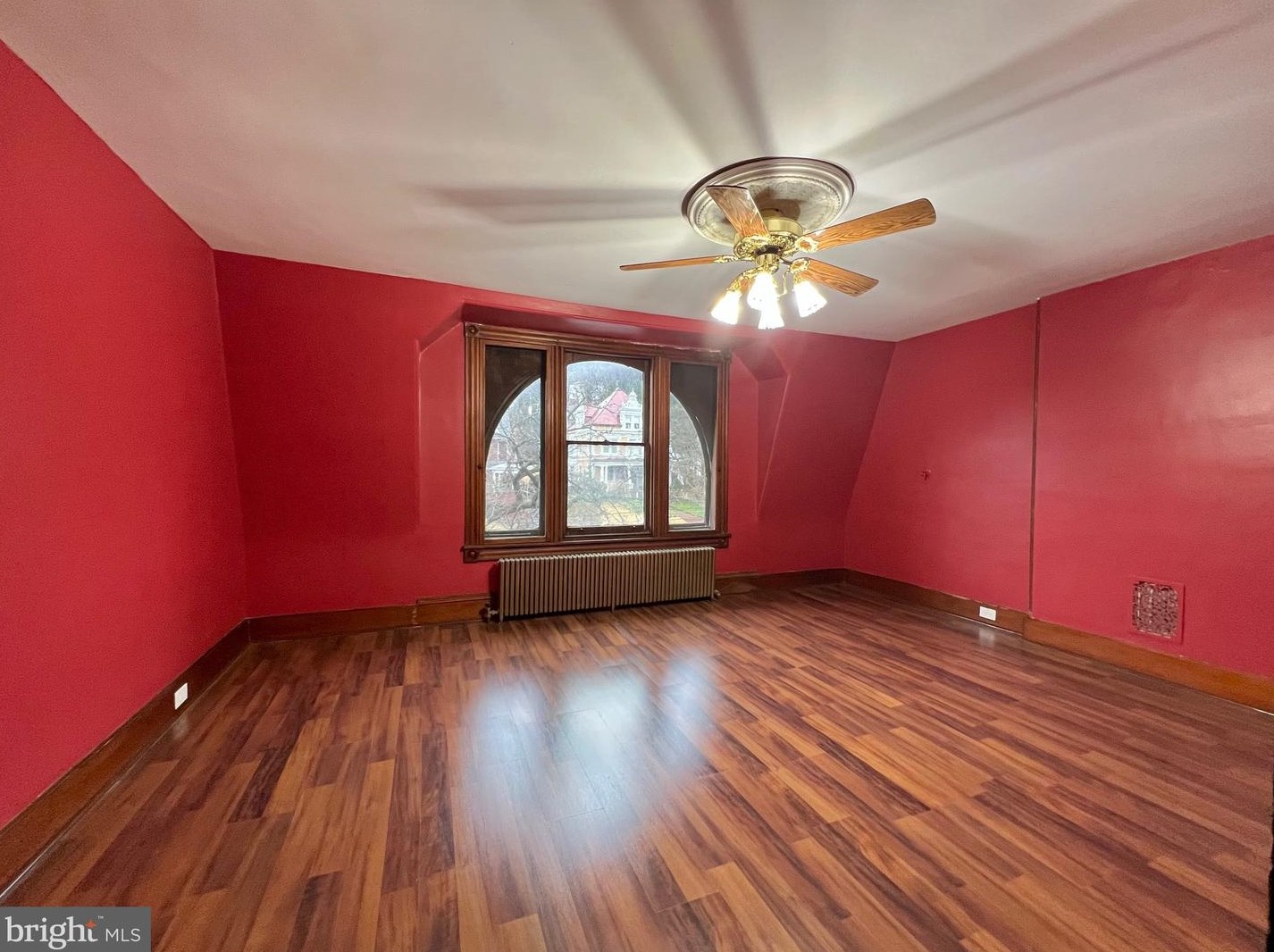 1540 Mineral Spring Rd, Reading PA  19602-2227 exterior