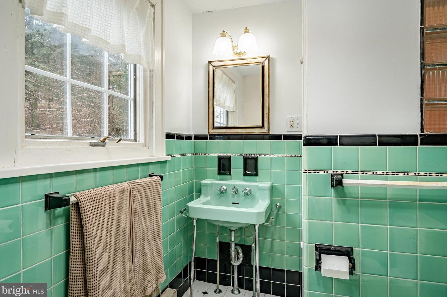 450 Fountain Ave, Reading PA  19606-1522 exterior