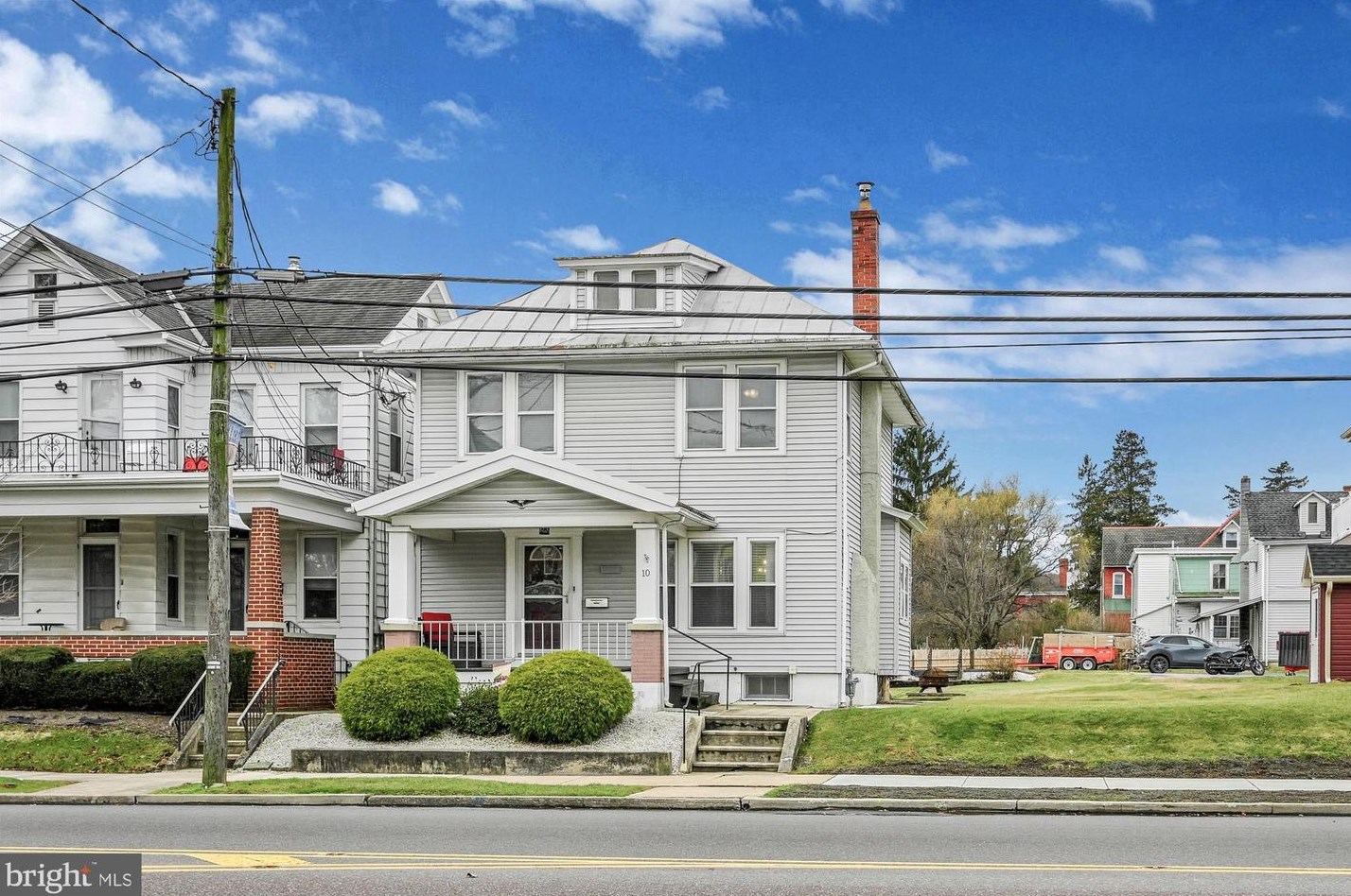 10 Penn Ave, Robesonia, PA 19551-1526