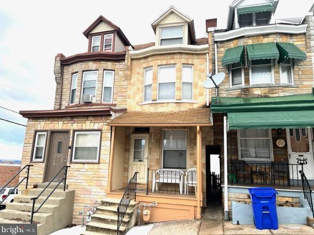 1327 Green St, Reading, PA 19604