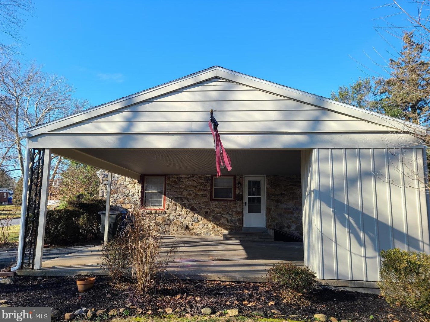 211 Taft Ave, Reading PA  19605-2123 exterior