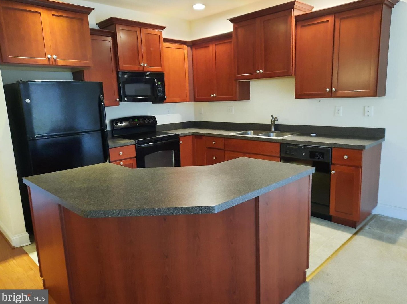 52 Sugar Maple Rd, Dale, PA 19504
