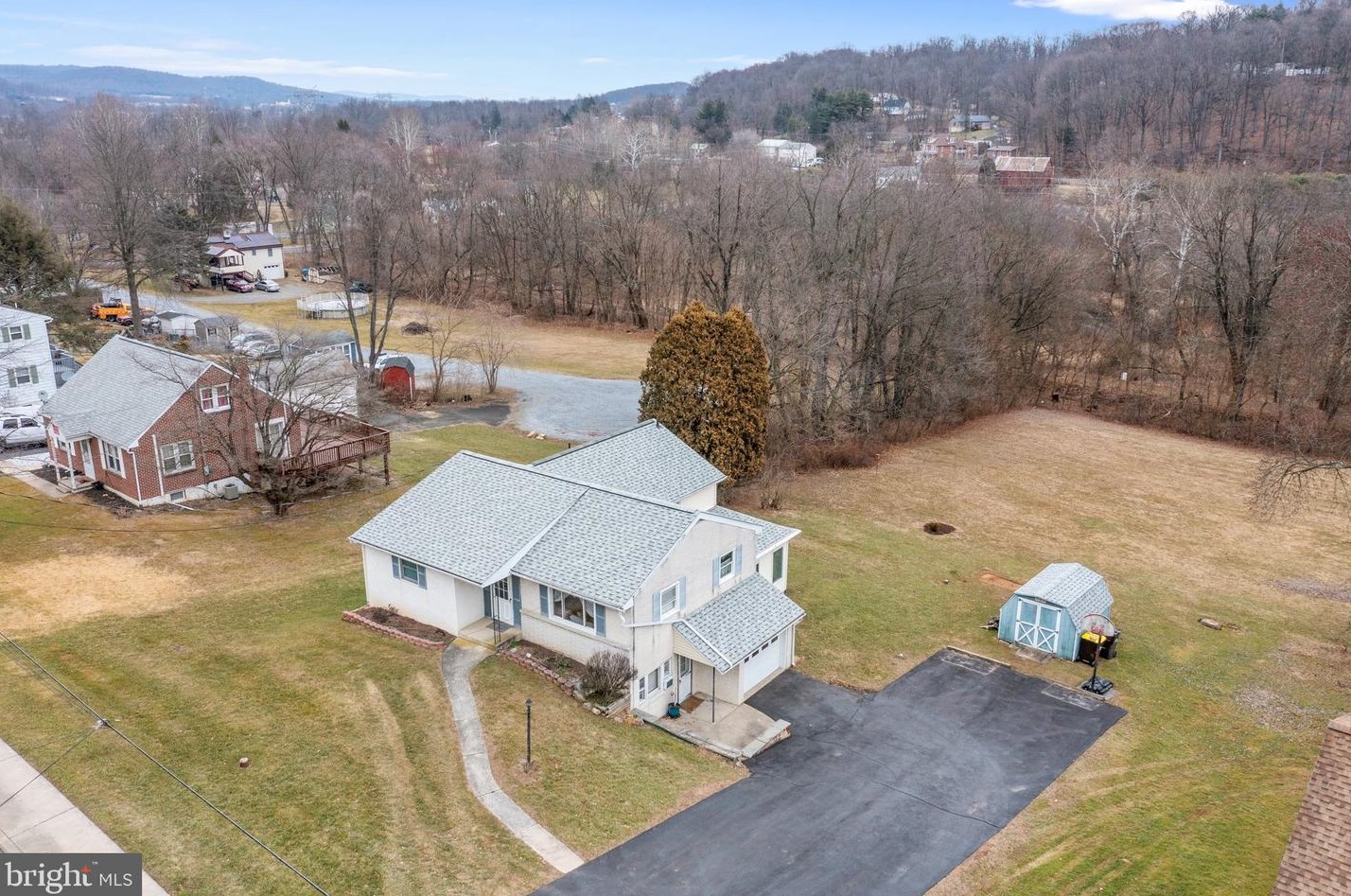 1636 Main St, Bechtelsville, PA 19505-9448