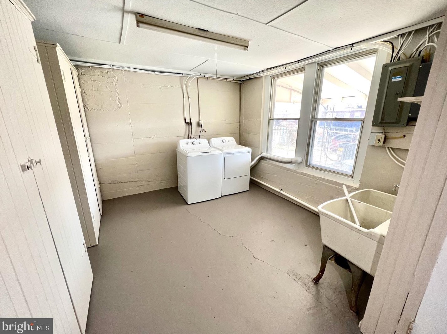 389 Sunset Rd, Reading PA  19611-1344 exterior