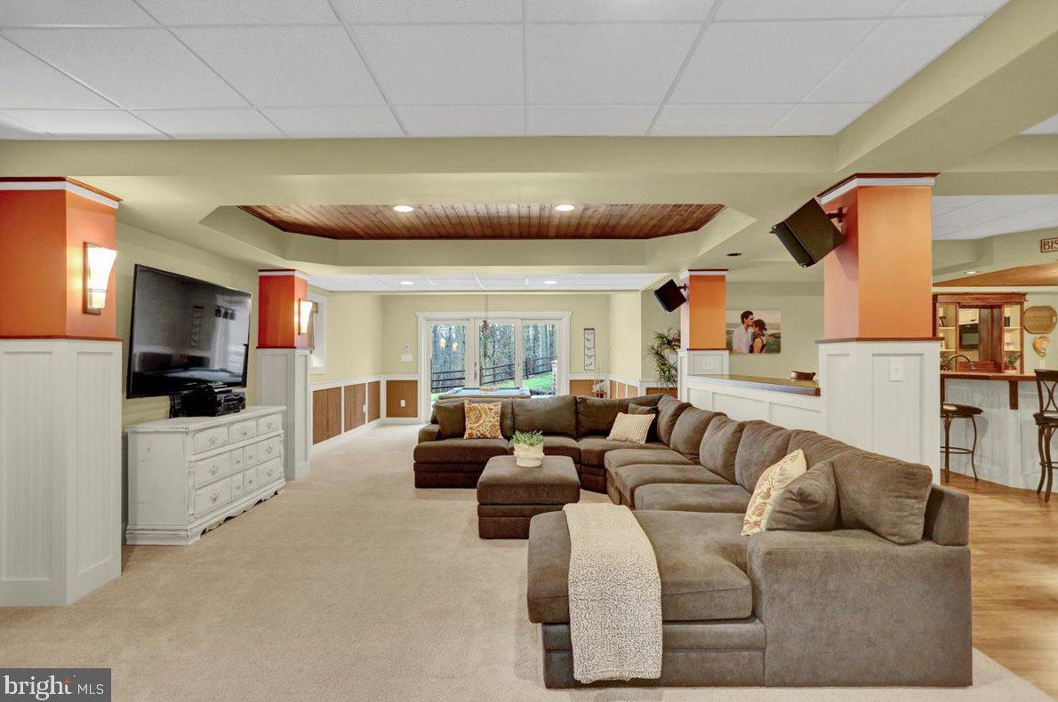 61 Shea Dr, Hummels Store PA  19540-9272 exterior