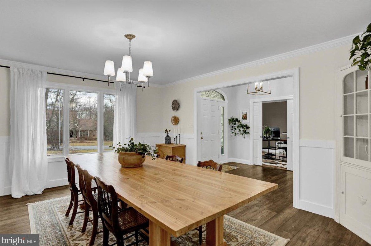 61 Shea Dr, Hummels Store PA  19540-9272 exterior