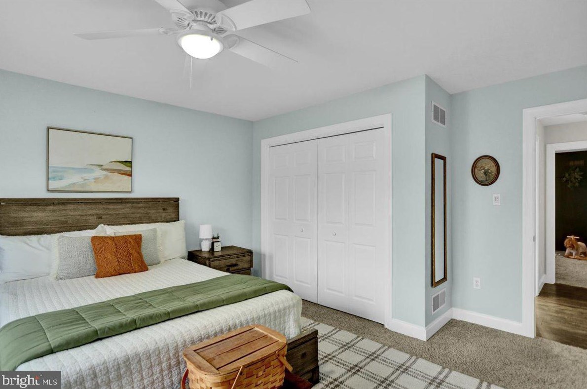 61 Shea Dr, Hummels Store PA  19540-9272 exterior