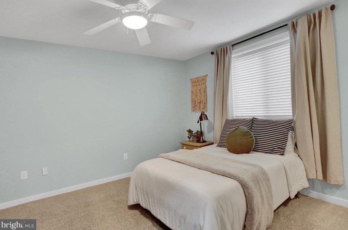 61 Shea Dr, Hummels Store PA  19540-9272 exterior