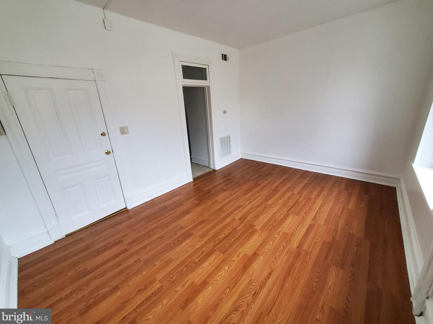 38 N 11th St #2, Reading, PA 19601