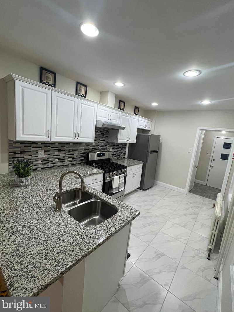 1444 N 10th St, Reading, PA 19604