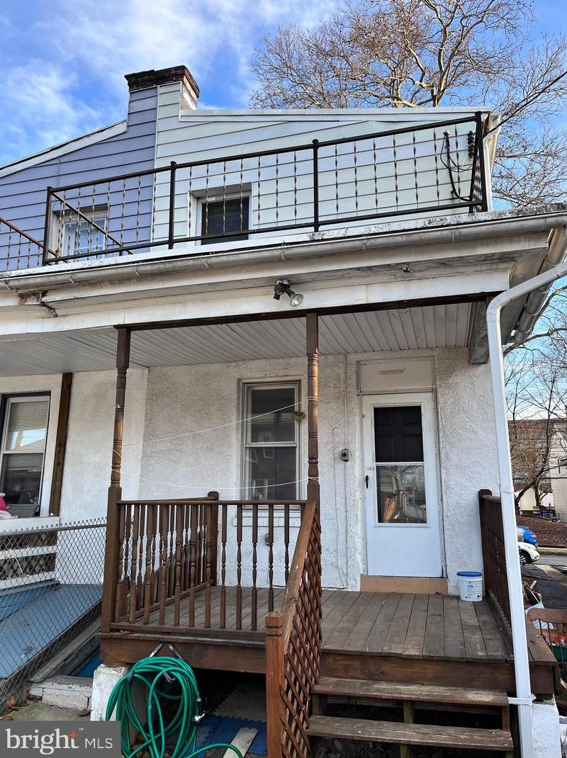 717 Crescent Ave, Reading, PA 19605-3013