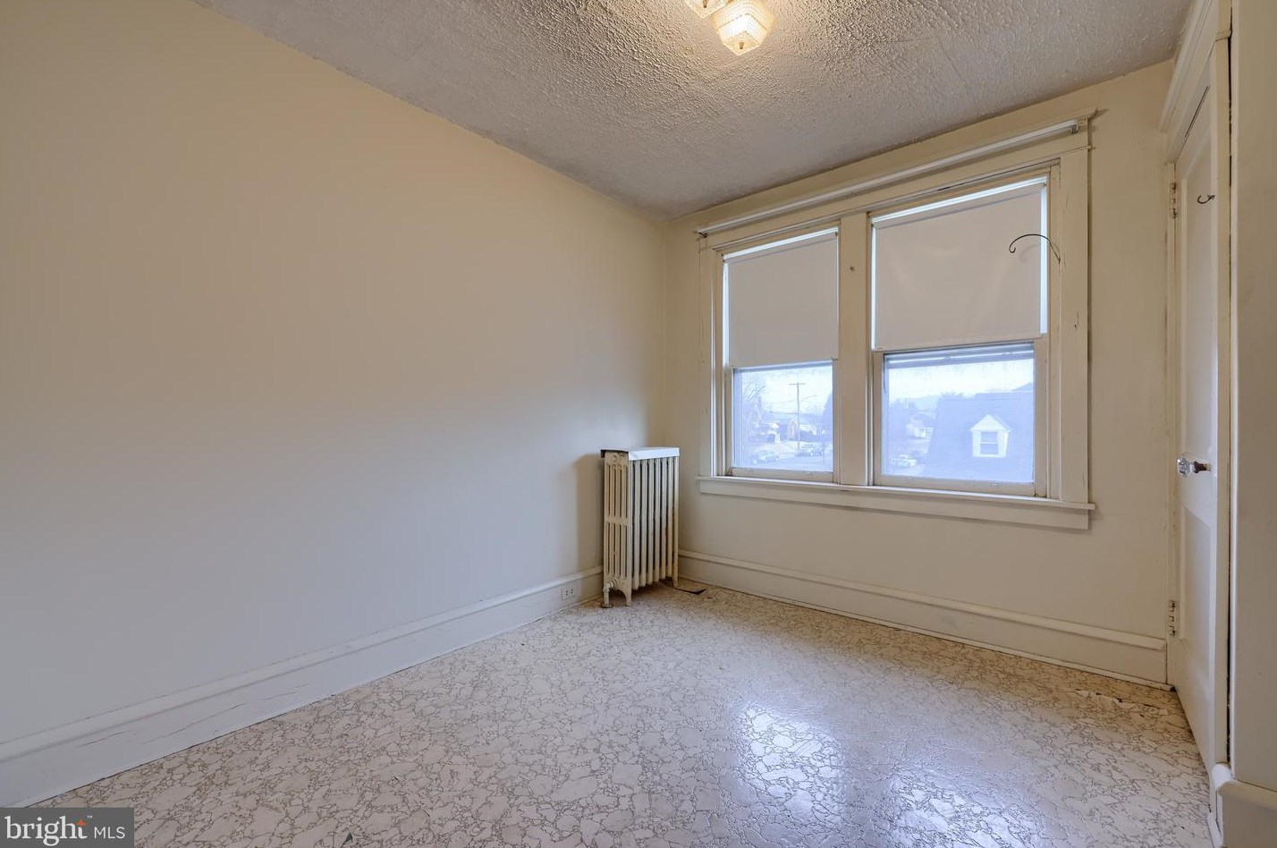 1434 Brooke Blvd, Reading PA  19607-2050 exterior