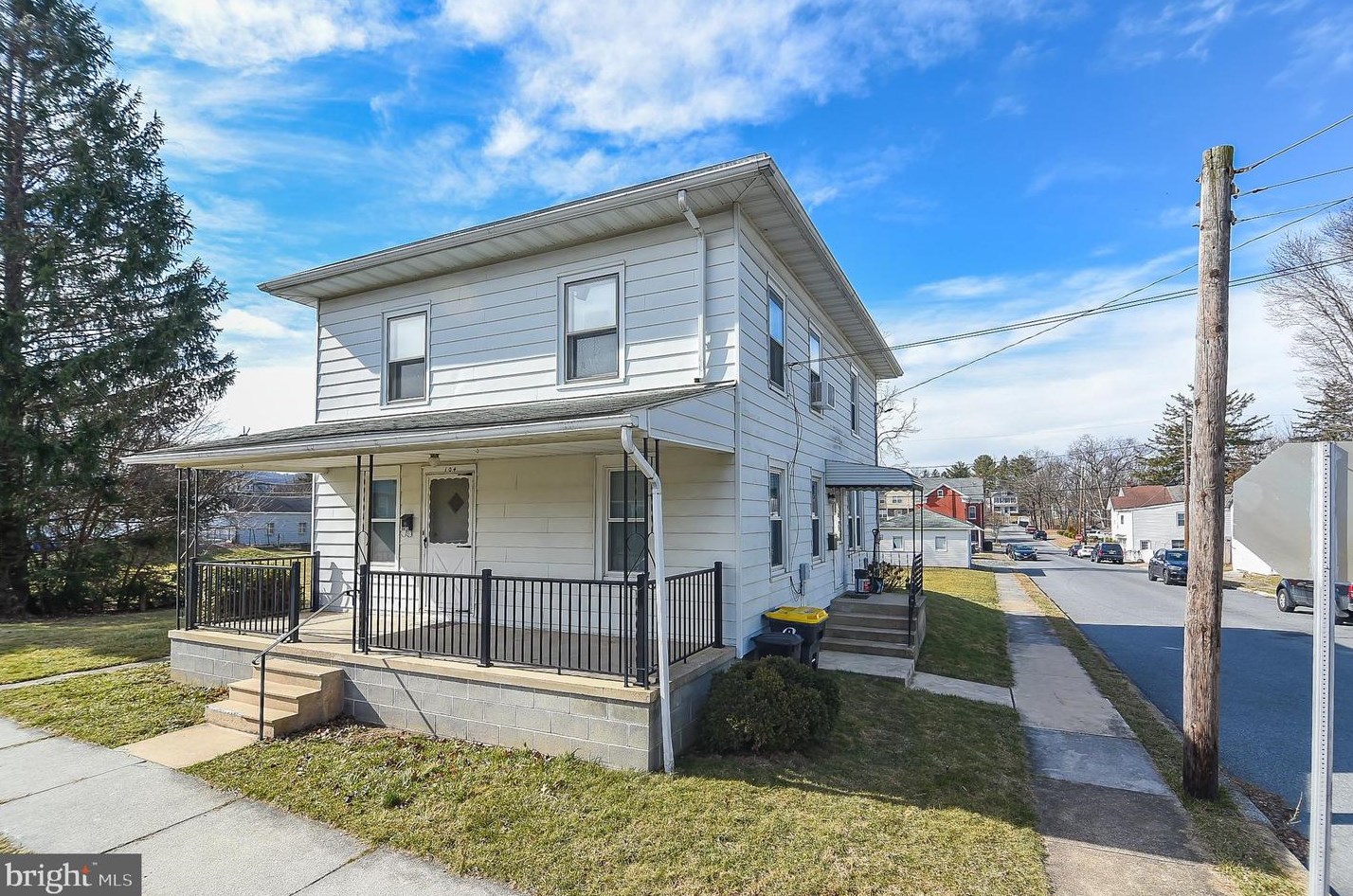104 Reber St, Wernersville PA  19565-2131 exterior