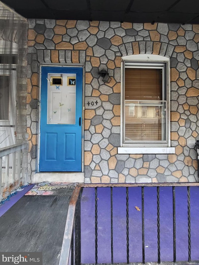 404 Printz St, Reading, PA 19606-2523