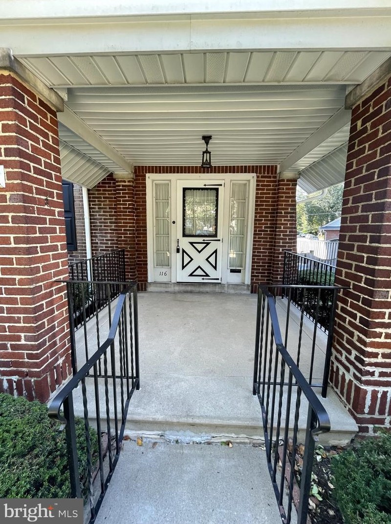 116 S Park Rd, Reading, PA 19610