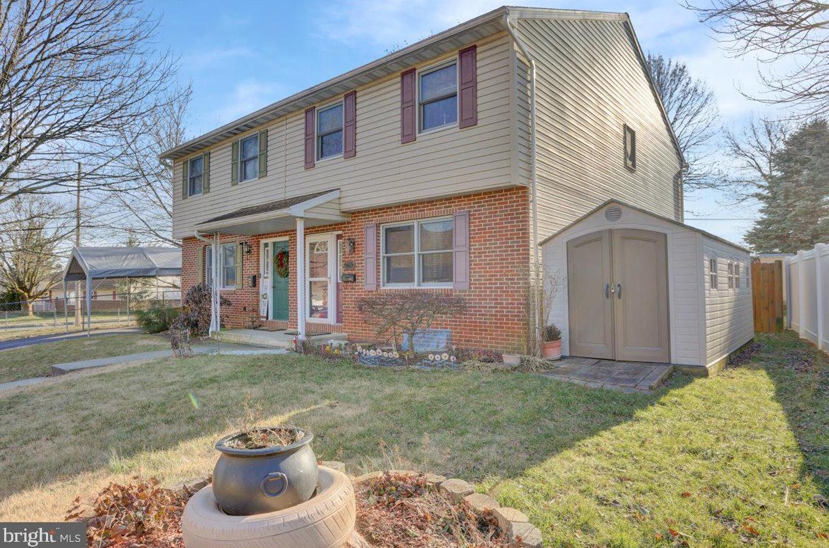 262 Arlington St, Reading PA  19611-1930 exterior