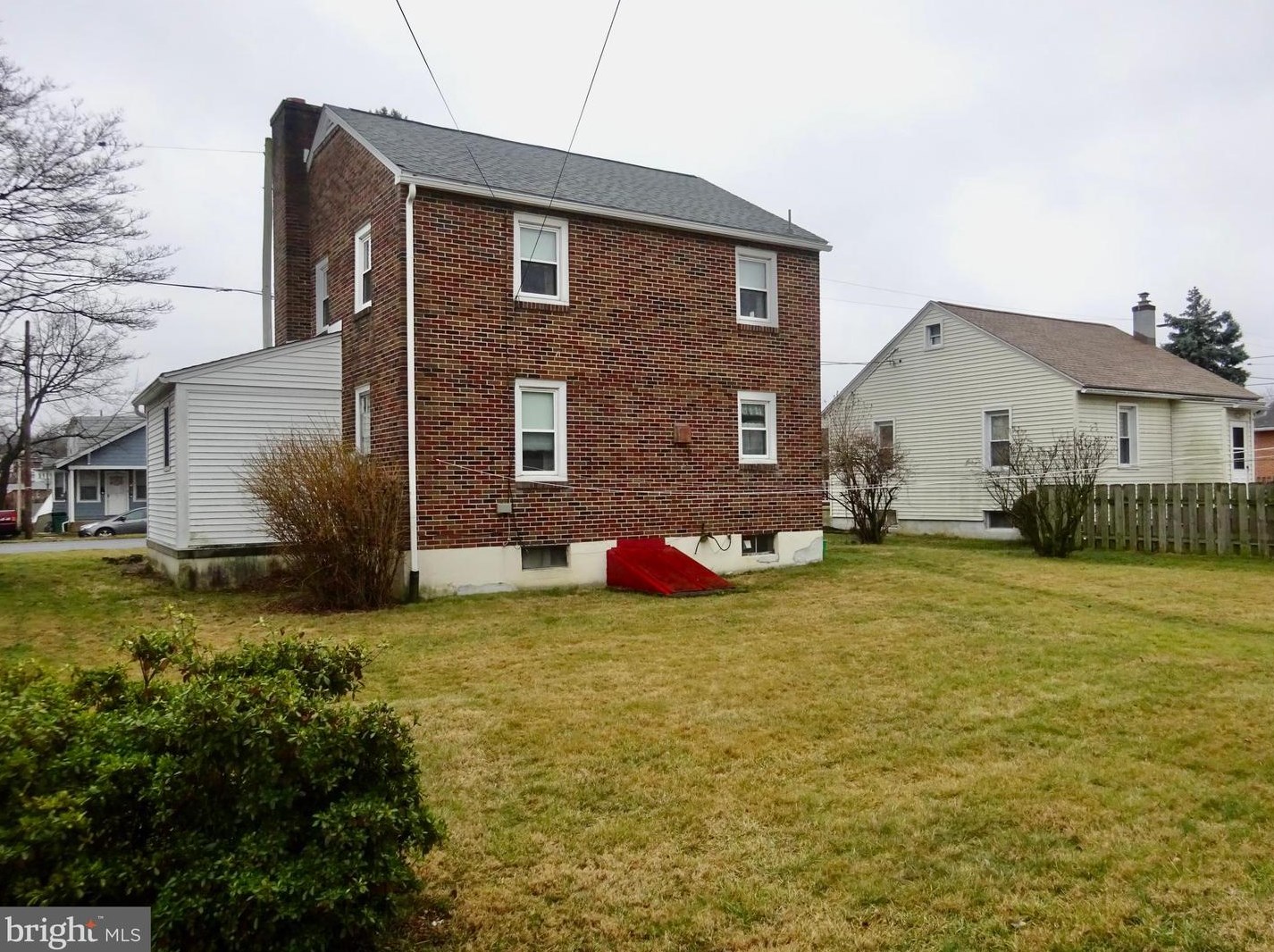 1331 Brooke Blvd, Reading PA  19607-2003 exterior