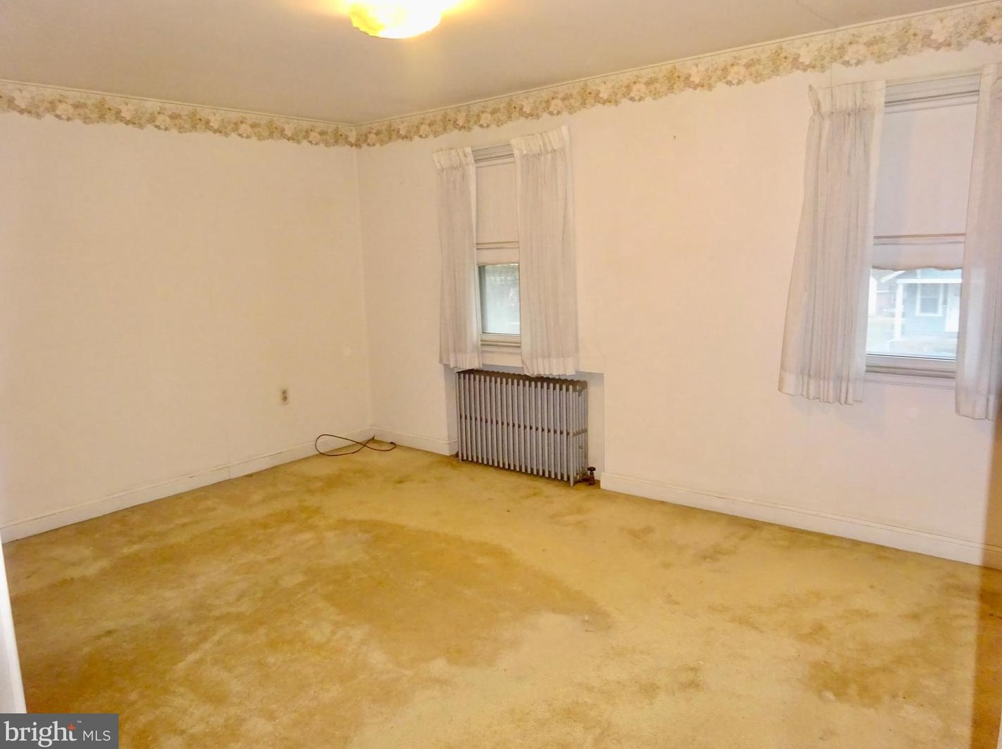 1331 Brooke Blvd, Reading PA  19607-2003 exterior