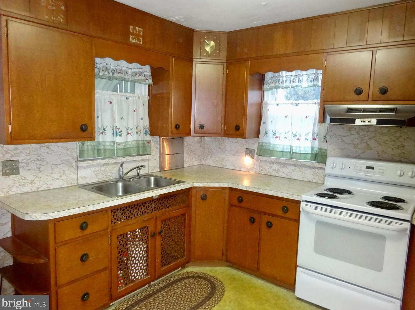 1331 Brooke Blvd, Reading, PA 19607-2003