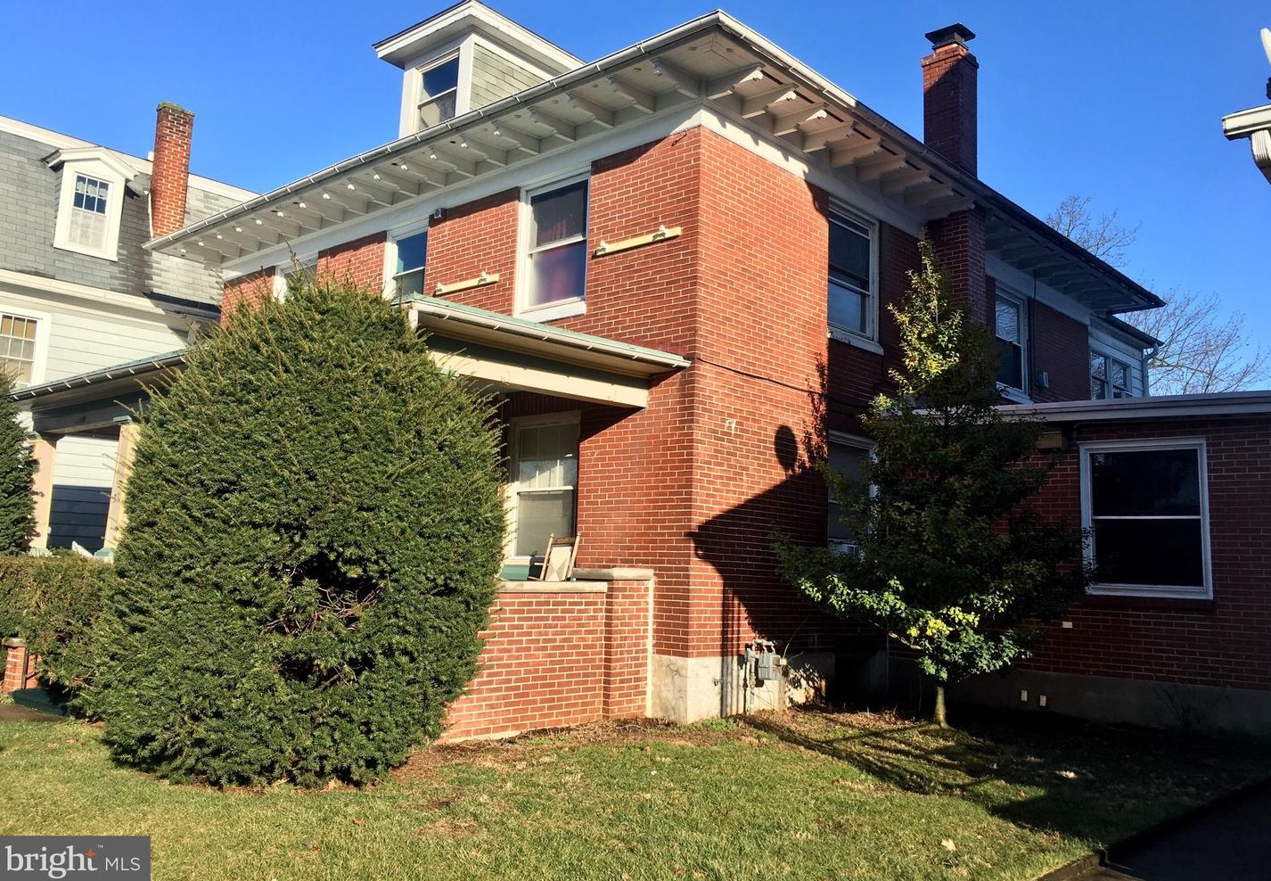 30 Main St, Greenwich, PA 19530-1513