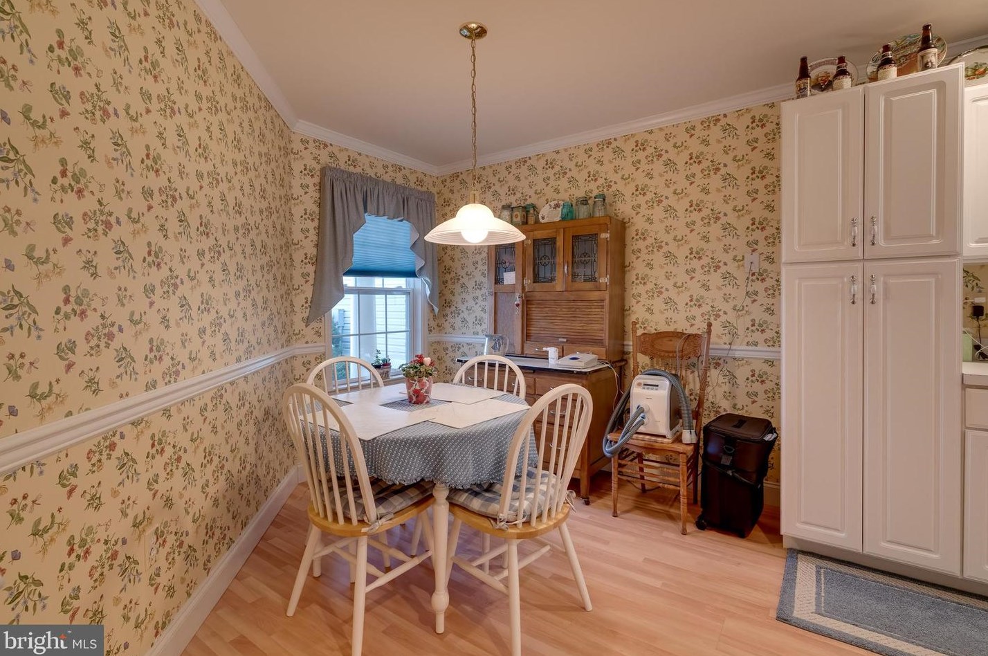 315 Oak Hill Ln, Reading, PA 19610-3218