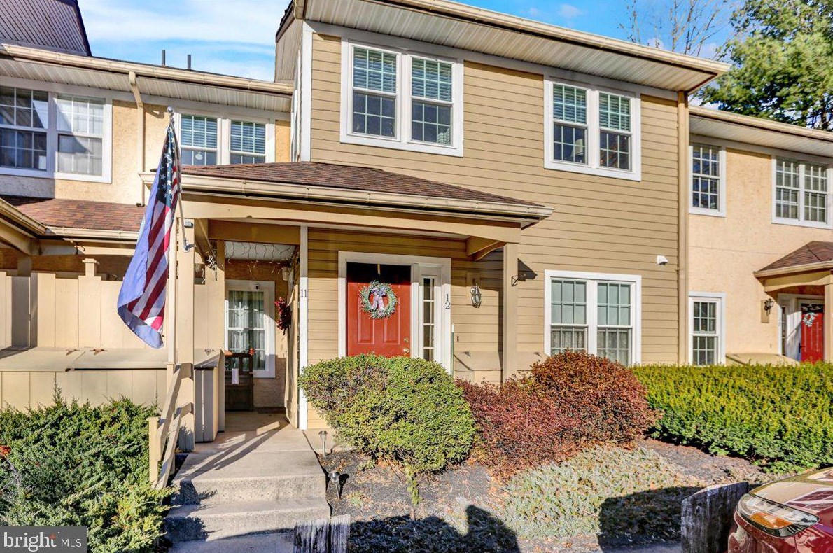 12 Tanglewood Dr, Reading, PA 19607