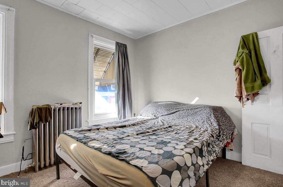 817 Locust St, Reading PA  19604-2410 exterior