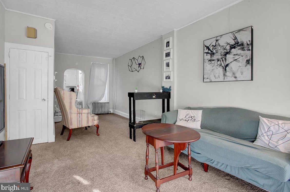 817 Locust St, Reading PA  19604-2410 exterior