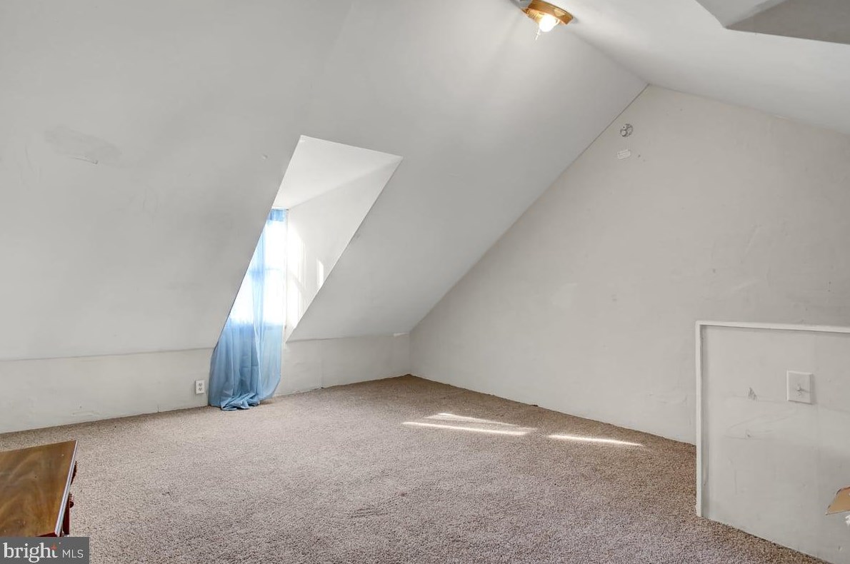 817 Locust St, Reading PA  19604-2410 exterior