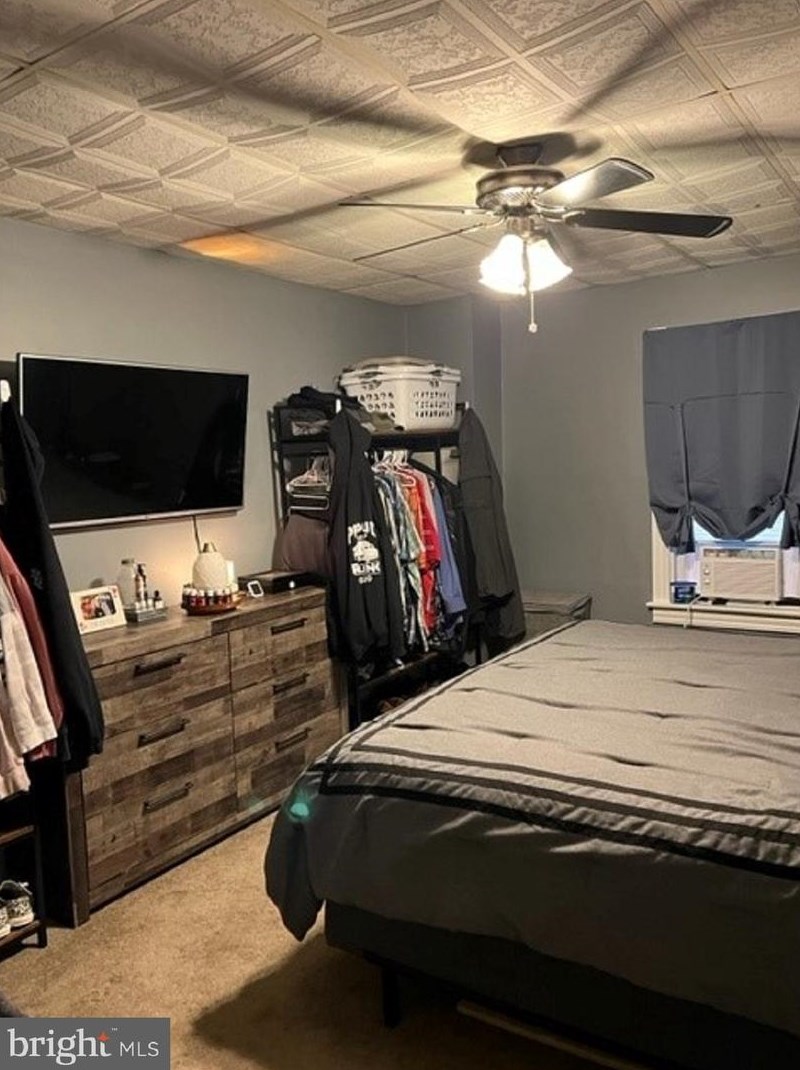 76 Chestnut St, Hummels Store PA 19540-1601 exterior