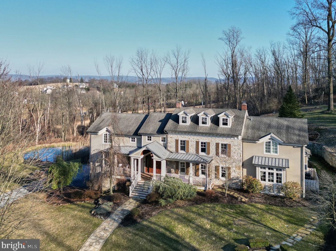 836 Blandon Rd, Basket, PA 19547-9223