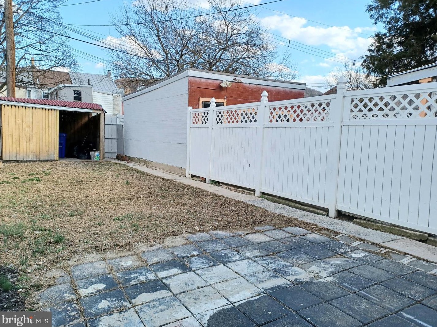 515 6th St, Reading PA  19601-3085 exterior