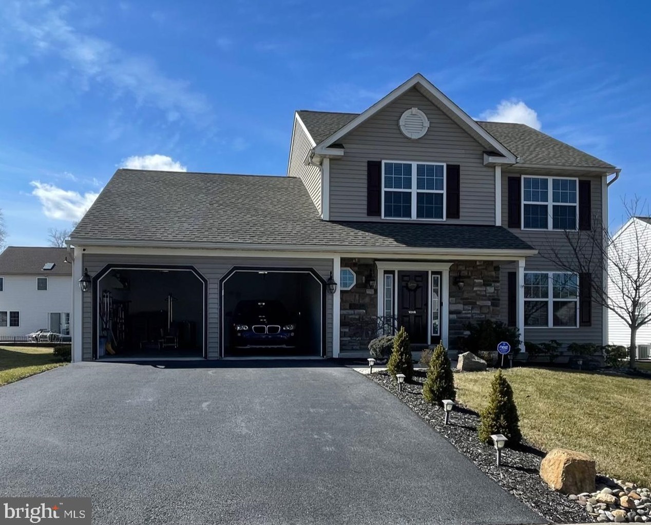 1018 Shilo St, Reading, PA 19605-3283