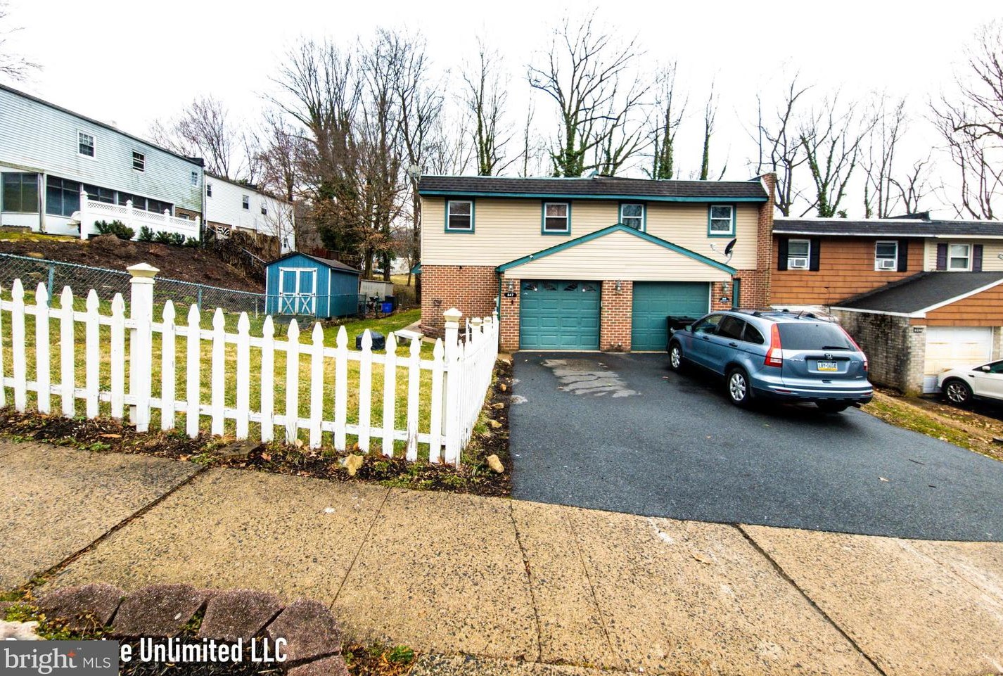 847 Woodchuck Ln, Reading, PA 19606-1151