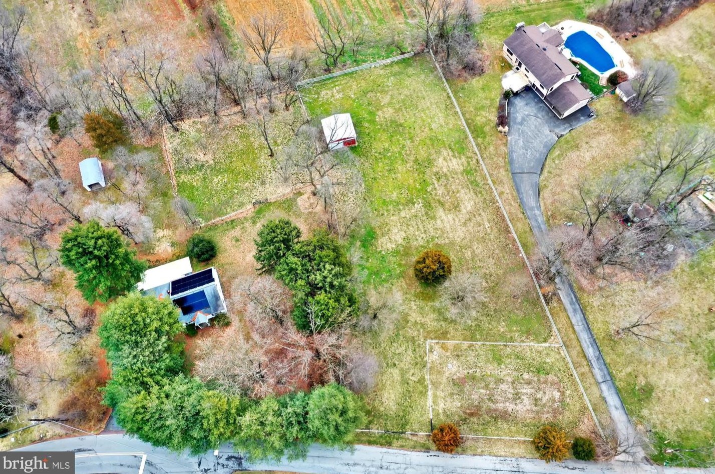 1130 Van Reed Rd, Reading, PA 19605-9451