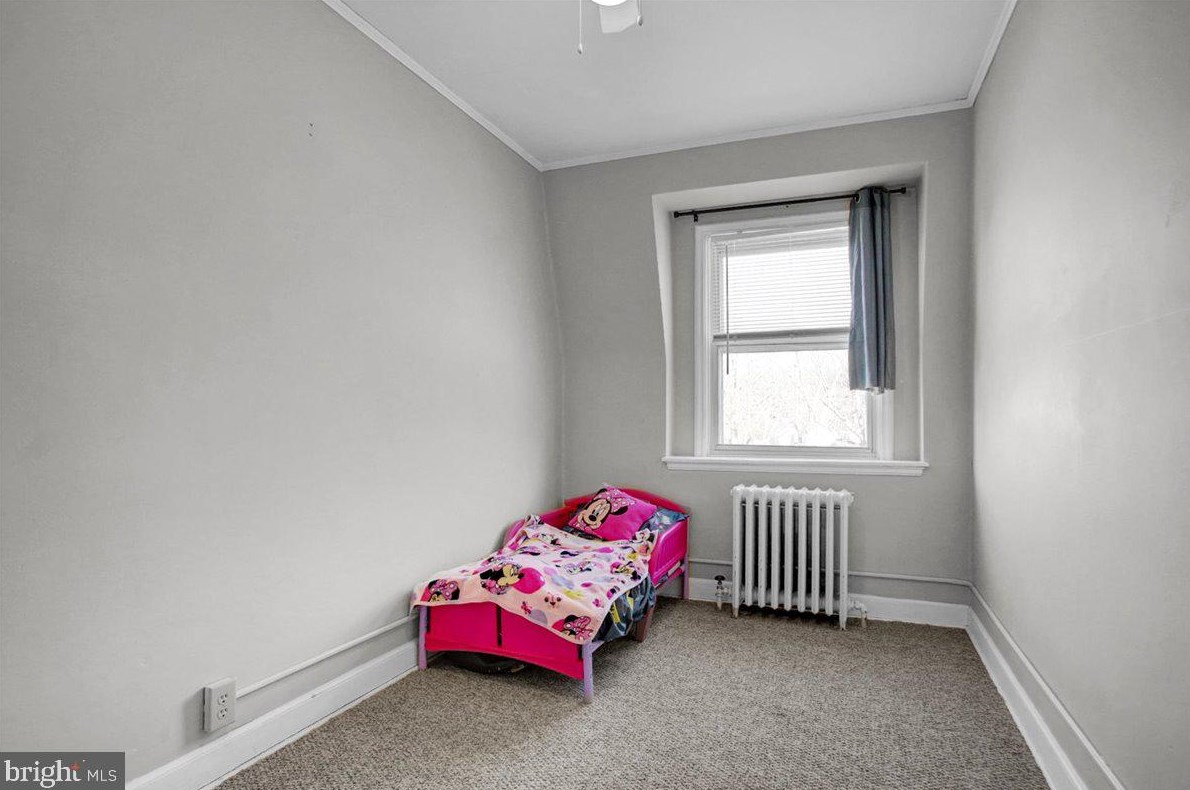 106 Hollywood Ave, Reading PA  19606-2125 exterior