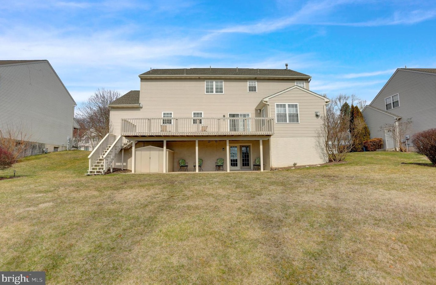 1118 Pepper Ridge Dr, Reading PA  19606-3803 exterior