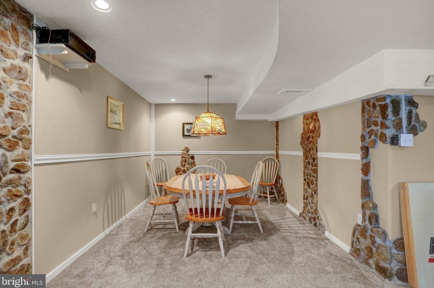 1118 Pepper Ridge Dr, Reading PA  19606-3803 exterior