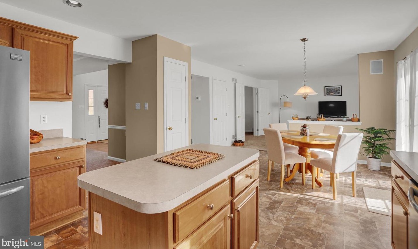 1118 Pepper Ridge Dr, Reading PA  19606-3803 exterior