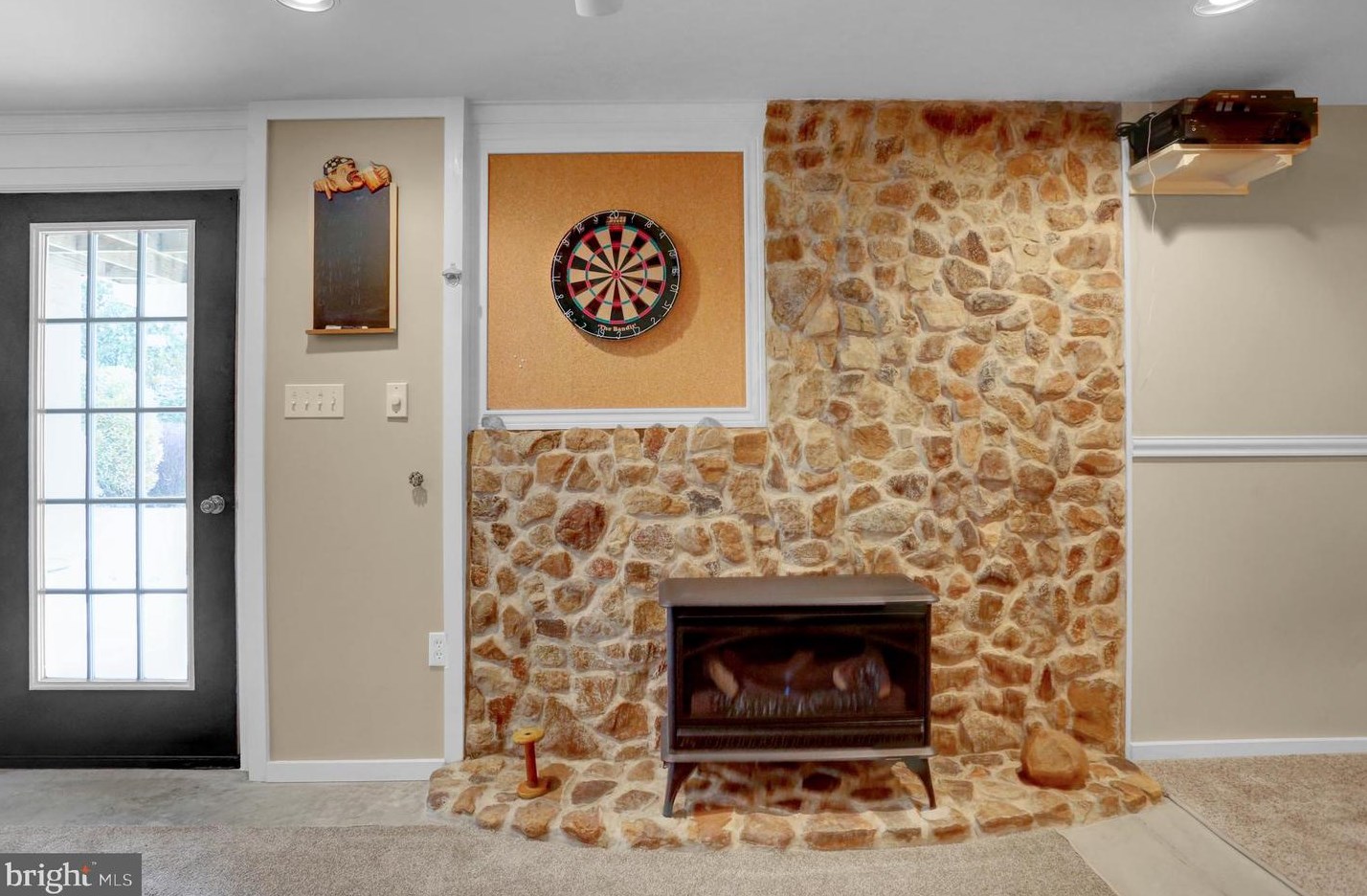 1118 Pepper Ridge Dr, Reading PA  19606-3803 exterior