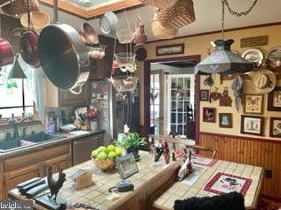 803 Burkey Dr, Reading PA  19610-1511 exterior